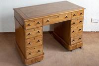 Ladies Kneehole Writing Desk in Mahogany (6 of 6) Ladies Kneehole Writing Desk in Mahogany (6 of 6)