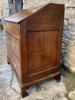 18th Century Georgian Oak Crossbanded Bureau (13 of 22) 18th Century Georgian Oak Crossbanded Bureau (13 of 22)