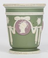 Wedgwood Georgian Three Color Jasperware Medallion Vase c.1790 (9 of 15) Wedgwood Georgian Three Color Jasperware Medallion Vase c.1790 (9 of 15)