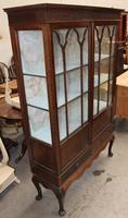 1920s Mahogany 2 Door China Cabinet (4 of 4) 1920s Mahogany 2 Door China Cabinet (4 of 4)