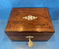 Victorian Walnut Jewellery Box c.1860 (12 of 14) Victorian Walnut Jewellery Box c.1860 (12 of 14)