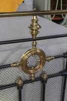 Handsome Victorian Naturally Aged Brass & Iron King Size Bed (3 of 8) Handsome Victorian Naturally Aged Brass & Iron King Size Bed (3 of 8)