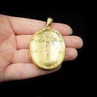 Antique Cross Double Sided Engraved Oval Rolled Gold Photo Locket Pendant (9 of 9) Antique Cross Double Sided Engraved Oval Rolled Gold Photo Locket Pendant (9 of 9)