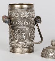 Chinese Pair of Qing Silver Metal Handled Lidded Containers (10 of 22) Chinese Pair of Qing Silver Metal Handled Lidded Containers (10 of 22)
