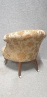 Pretty Victorian Walnut Tub Chair (4 of 6) Pretty Victorian Walnut Tub Chair (4 of 6)