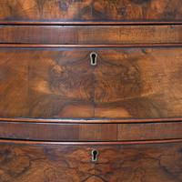 Georgian Style Figured Walnut Serpentine Chest of Drawers (7 of 10) Georgian Style Figured Walnut Serpentine Chest of Drawers (7 of 10)