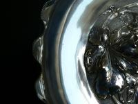 Walker & Hall Silver Plated- Repousse Bowl (8 of 9) Walker & Hall Silver Plated- Repousse Bowl (8 of 9)