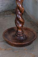 Pair of 1930's Oak Spiral Turned Candlesticks (11 of 11) Pair of 1930's Oak Spiral Turned Candlesticks (11 of 11)