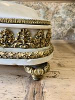 19th Century French White Marble Stand with Ormolu Decoration (5 of 8) 19th Century French White Marble Stand with Ormolu Decoration (5 of 8)