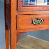 Mahogany Display Cabinet (5 of 6) Mahogany Display Cabinet (5 of 6)