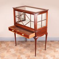 Inlaid Mahogany Display Cabinet (10 of 12) Inlaid Mahogany Display Cabinet (10 of 12)