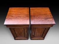 Pair of Mahogany Bedside Cabinets (3 of 5) Pair of Mahogany Bedside Cabinets (3 of 5)