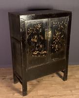 Lacquered hand painted provincial Chinese wedding cabinet (2 of 7) Lacquered hand painted provincial Chinese wedding cabinet (2 of 7)