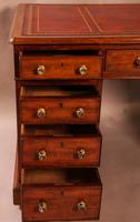 Victorian Pedestal Desk in Mahogany (6 of 8) Victorian Pedestal Desk in Mahogany (6 of 8)
