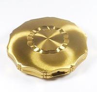Kigu All Gilt Vintage Powder Compact 1960s (1 of 7)