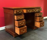 Small Antique Edwardian Leather Bound Mahogany Twin-Pedestal Writing Desk (15 of 16) Small Antique Edwardian Leather Bound Mahogany Twin-Pedestal Writing Desk (15 of 16)