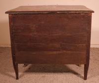 Small Curved Louis XV Commode / Chest of Drawers with Marble - 18th Century (11 of 15) Small Curved Louis XV Commode / Chest of Drawers with Marble - 18th Century (11 of 15)