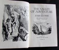 1947 1st Edition Enid Blyton The Valley of Adventure Complete with Original Dust Jacket (2 of 4) 1947 1st Edition Enid Blyton The Valley of Adventure Complete with Original Dust Jacket (2 of 4)
