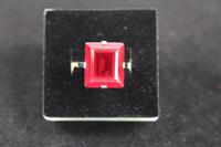 Gold mounted synthetic ruby ring (4 of 4) Gold mounted synthetic ruby ring (4 of 4)