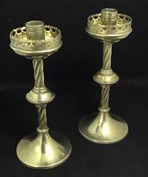 Pair of Brass Gothic Revival / Altar / Church / Ecclesiastical Candlesticks (2 of 5) Pair of Brass Gothic Revival / Altar / Church / Ecclesiastical Candlesticks (2 of 5)