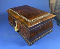 William IV Flame Mahogany Jewellery Box (2 of 20) William IV Flame Mahogany Jewellery Box (2 of 20)