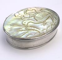 Fine European & Chinese Silver & Mop Carved Novelty Snuff Box 17th/18th Century (3 of 12) Fine European & Chinese Silver & Mop Carved Novelty Snuff Box 17th/18th Century (3 of 12)