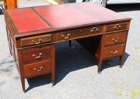 1920s Mahogany Partners Desk with Red Leather on Top (2 of 6) 1920s Mahogany Partners Desk with Red Leather on Top (2 of 6)