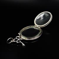 Antique Edwardian Old Cut Paste Sterling Silver Glass Shaker Bow Locket Pendant (6 of 7) Antique Edwardian Old Cut Paste Sterling Silver Glass Shaker Bow Locket Pendant (6 of 7)