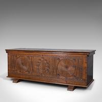 Large Antique Coffer, Italian, Walnut, Sword Chest, Linen Trunk, 18th Century (9 of 12) Large Antique Coffer, Italian, Walnut, Sword Chest, Linen Trunk, 18th Century (9 of 12)