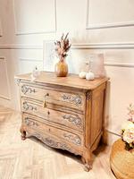 French Rustic Drawers / Small Chest of Drawers (9 of 9) French Rustic Drawers / Small Chest of Drawers (9 of 9)