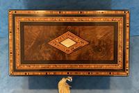 Victorian Walnut Twin Section Tea Caddy (10 of 17) Victorian Walnut Twin Section Tea Caddy (10 of 17)