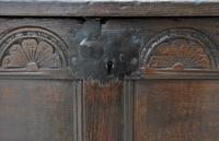 Handsome 17th Century Small Proportioned Oak Panelled Coffer c.1680 (5 of 13) Handsome 17th Century Small Proportioned Oak Panelled Coffer c.1680 (5 of 13)