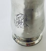 18th Century Georgian Solid Sterling Silver Tankard (5 of 16) 18th Century Georgian Solid Sterling Silver Tankard (5 of 16)