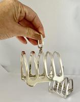 Smart Pair Silver Plated Toast Racks c.1920 (3 of 6) Smart Pair Silver Plated Toast Racks c.1920 (3 of 6)