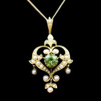 Antique Peridot and Pearl Lavalier 15ct 15K Gold Drop Pendant Necklace and Brooch (3 of 12) Antique Peridot and Pearl Lavalier 15ct 15K Gold Drop Pendant Necklace and Brooch (3 of 12)