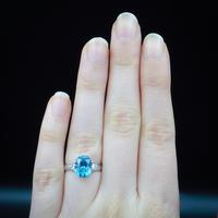 French Blue Zircon & Diamond Platinum & 18ct Gold Solitaire Ring (4 of 10) French Blue Zircon & Diamond Platinum & 18ct Gold Solitaire Ring (4 of 10)