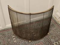 Victorian Arts & Crafts Brass Curved Fire Guard, Spark Screen (2 of 5) Victorian Arts & Crafts Brass Curved Fire Guard, Spark Screen (2 of 5)
