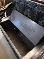 Elaborately Carved Oak Settle (6 of 7) Elaborately Carved Oak Settle (6 of 7)
