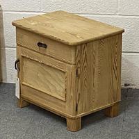 Pair of Small Bedside Cabinets (3 of 5) Pair of Small Bedside Cabinets (3 of 5)