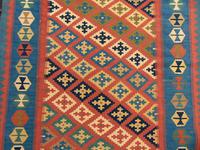Old Persian Shiraz Kelim Rug (5 of 6) Old Persian Shiraz Kelim Rug (5 of 6)