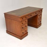 Antique Victorian Mahogany Leather Top Pedestal Desk (3 of 11) Antique Victorian Mahogany Leather Top Pedestal Desk (3 of 11)