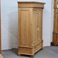 Small Old Pine Wardrobe Dismantles (4 of 5) Small Old Pine Wardrobe Dismantles (4 of 5)