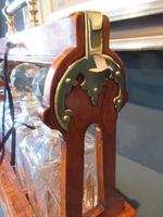 Antique Polished Oak & Ebony Three Bottle Tantalus (3 of 11) Antique Polished Oak & Ebony Three Bottle Tantalus (3 of 11)