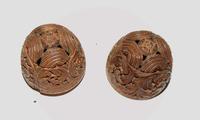 Victorian carved coquilla nut thimble holder (4 of 5) Victorian carved coquilla nut thimble holder (4 of 5)