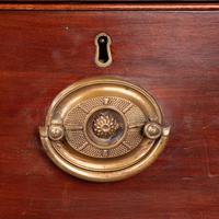19th Century Mahogany Bow Fronted Chest of Drawers (5 of 15) 19th Century Mahogany Bow Fronted Chest of Drawers (5 of 15)