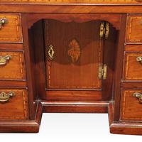 George III Inlaid Kneehole Desk (4 of 17) George III Inlaid Kneehole Desk (4 of 17)