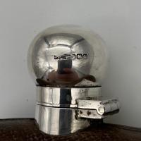 20th Century Modern Sterling Silver & Glass Hip Flask Sheffield 1937 James Dixon & Sons (5 of 9) 20th Century Modern Sterling Silver & Glass Hip Flask Sheffield 1937 James Dixon & Sons (5 of 9)