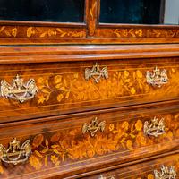 Marquetry Bombe Fronted Display Cabinet (3 of 14) Marquetry Bombe Fronted Display Cabinet (3 of 14)