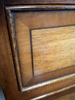 Reprodux Bevan Funnell Figured Mahogany Break Front Sideboard 'Avena' (9 of 11) Reprodux Bevan Funnell Figured Mahogany Break Front Sideboard 'Avena' (9 of 11)