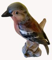 A Porcelain figure of a Chaffinch by Goebel of Germany (3 of 6) A Porcelain figure of a Chaffinch by Goebel of Germany (3 of 6)